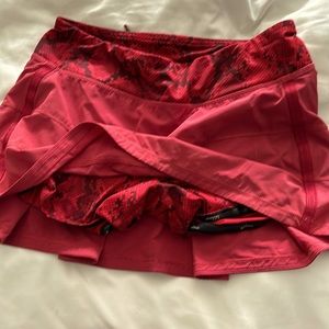 Lululemon euc skirt